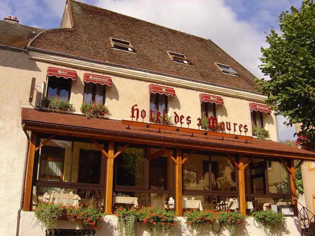 ホテル Logis Des Trois Maures Couches エクステリア 写真